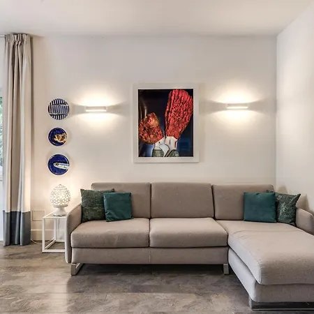 Il Canto Delle Sirene - Sofia * Σορέντο